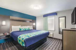 Knights Inn and Suites Salem - Chambre