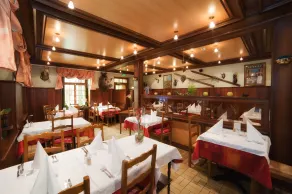Logis Hôtel-Restaurant Auberge Du Mehrbachel - Restaurant