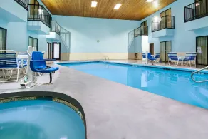 Days Inn & Suites by Wyndham Albuquerque West - Pool