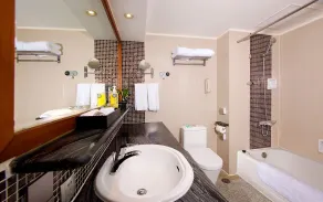 XI’AN DAJING CASTLE HOTEL - Bathroom