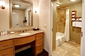 Hampton Inn & Suites Nashville-Vanderbilt-Elliston Place - Chambre