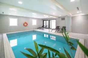 Nemea Appart Hotel Home Suite Nancy Centre - Piscine