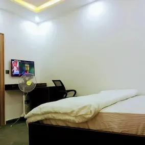 Skenyo Hotel & Apartments - Room