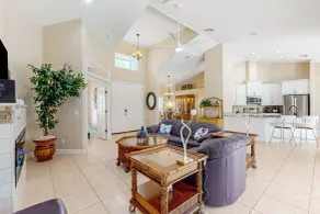 Golfer's Oasis w/ Pool in Black Diamond Ranch! - Innenbereich