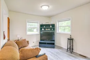 Grand Lake Getaway w/ Boat Dock in St Marys! - Interiör