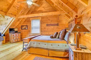 Lake Hartwell Lodge w/ Dock, Theater + Hot Tub! - Interior