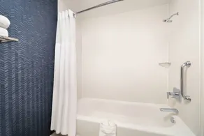 Fairfield Inn and Suites Austin South - Badrum