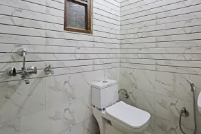 Swastik residency Laxmi Nagar by Twamev - Casa de banho