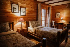 Big Creek Lodge - Working Guest Ranch - Værelse