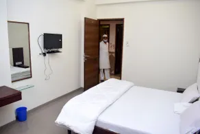 Hotel Sai Grand - Zimmer