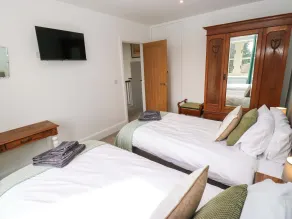 Stewards House - Room