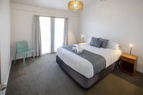 Tahuna Beach Holiday Park  - Habitación