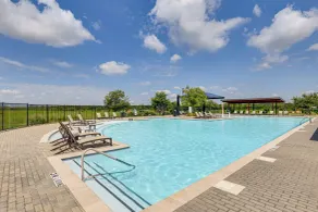 Private Yard & Pool Access: Home in Krugerville - Interiør
