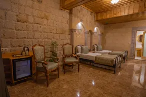 Cratus Stone Palace - Chambre