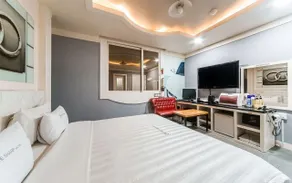 Ulsan Samsan The Sharp - Quarto