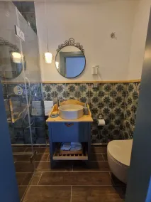 Asino Hotel - Bathroom
