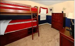 6 Bed Solana Holiday Villa - Room