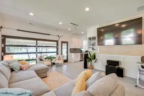 Waterfront Deck w/ Fire Pit: Lake Spokane Gem! - Interiør