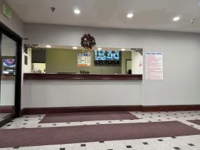 Relax Inn & Suites - Lobby