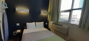Feather Factory Hotel - Room