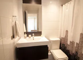 Views Cordillera - Bathroom
