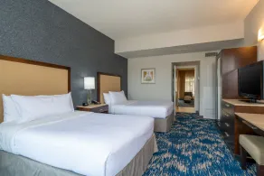 Embassy Suites by Hilton Alexandria Old Town - Chambre