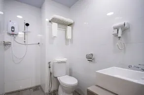 Semporna City Hotel - Badezimmer