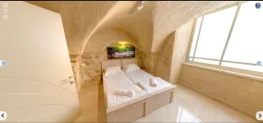 Vacation in the old city of Safed - Camera