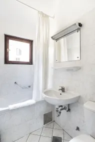 Apartments Kanegra Plava Laguna - Bathroom