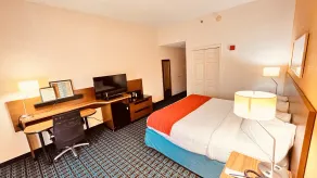 Comfort Inn & Suites Berea - Chambre