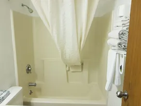 Le Mars Inn & Suites - Bad