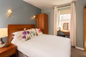 The Queens Head Hotel, Self Check-In - Habitación