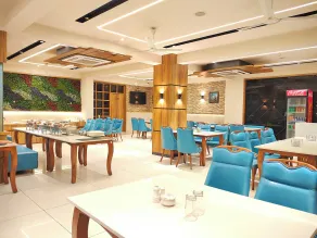 Aceotel Premier TK Morbi - Restaurant