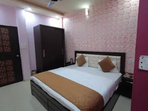 Hotel Dev Bhoomi Inn - Room