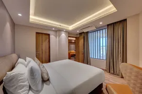 The Fern Royal Farm Resort Anjar, Series by Marriott - Zimmer