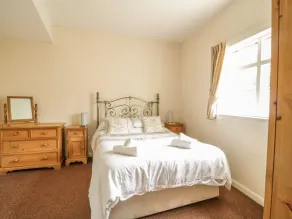 Farmhouse Retreat - Camera