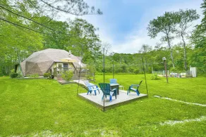 Unique Geodesic Dome Escape in Nature! - Interiør