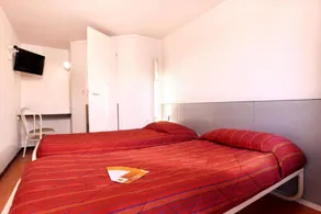 Premiere Classe Salon De Provence - Room