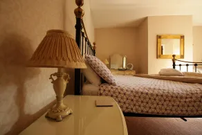 Fitzwarine House Whittington - Room