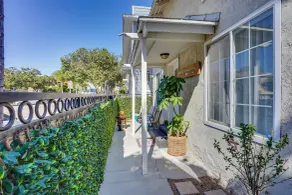 Super Walkable! Historic Home in Dtwn Long Beach - Interni