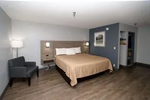 HomeTown Inn-Ringgold - Room
