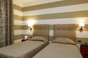 Hotel Lancaster - Room