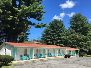 Doray Motel Lake George - Piscine