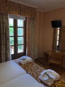 Hotel Balneario de La Virgen - Chambre