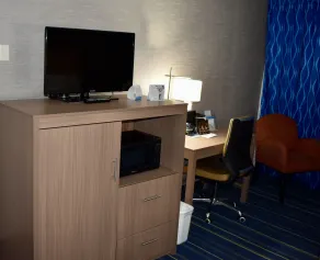 Days Inn by Wyndham Wayne - Room