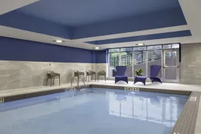 Hampton Inn Midland, On - Piscine