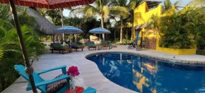 Ocean Oasis Hotel - Piscina