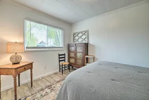 Lakefront Cottage Near Wineries + State Parks! - Innenbereich