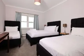 Michelangelos - Rooms, Restaurant & Bar - Room