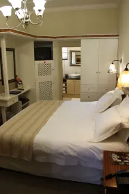 Turnberry Boutique Hotel - Room